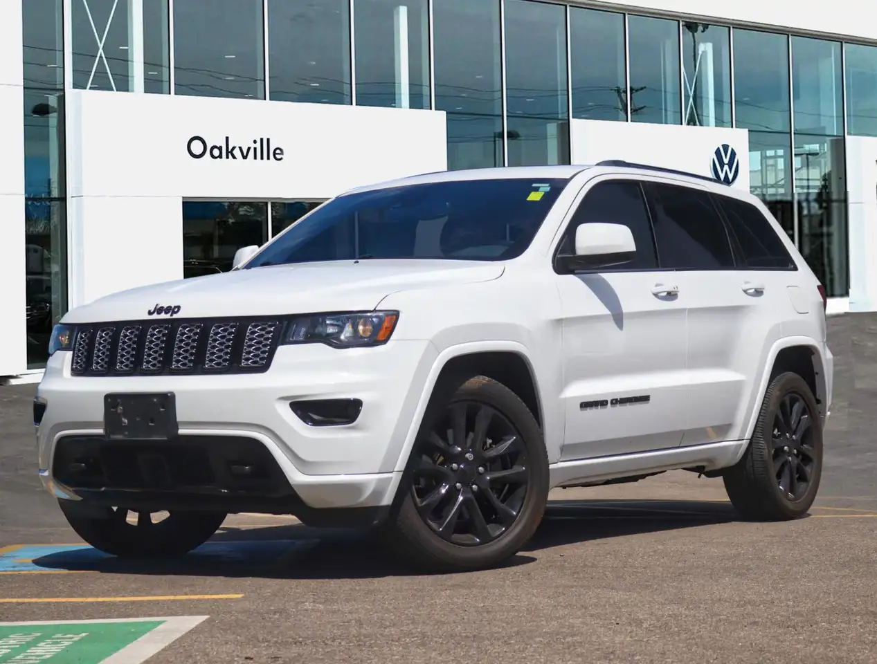 Jeep Grand Cherokee photo Jeep Grand Cherokee