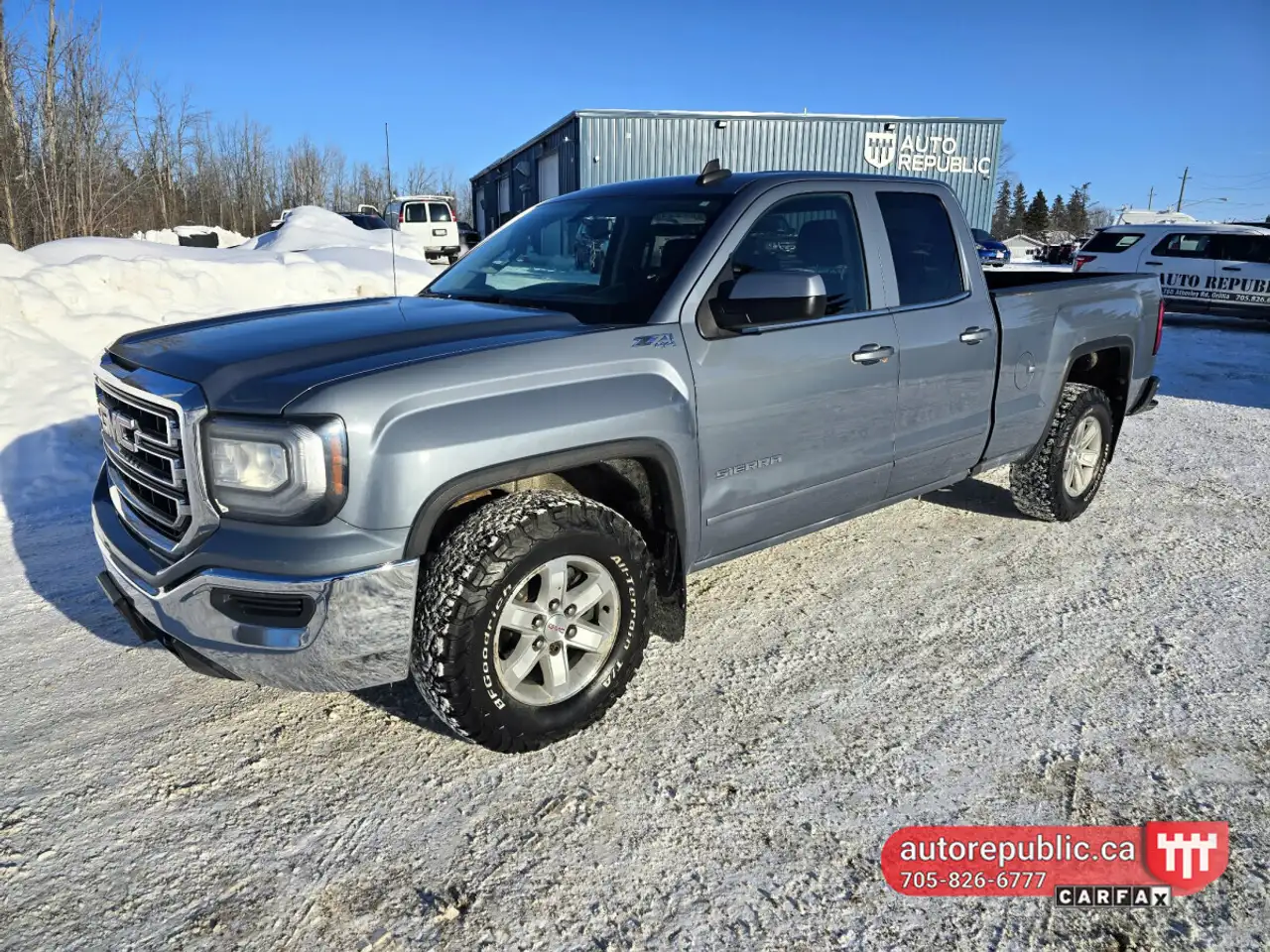 GMC Sierra 1500 photo GMC Sierra 1500