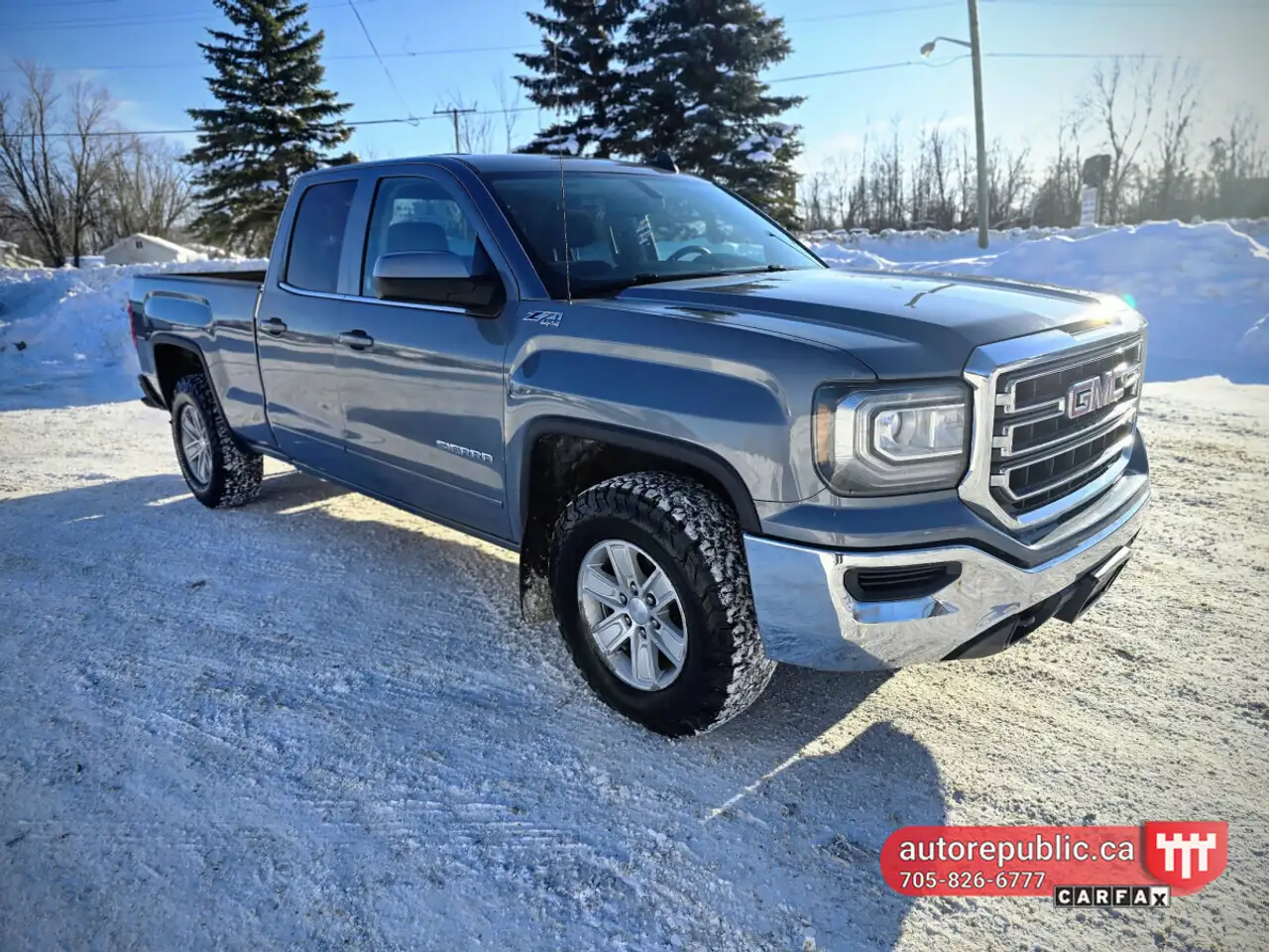 GMC Sierra 1500 photo GMC Sierra 1500