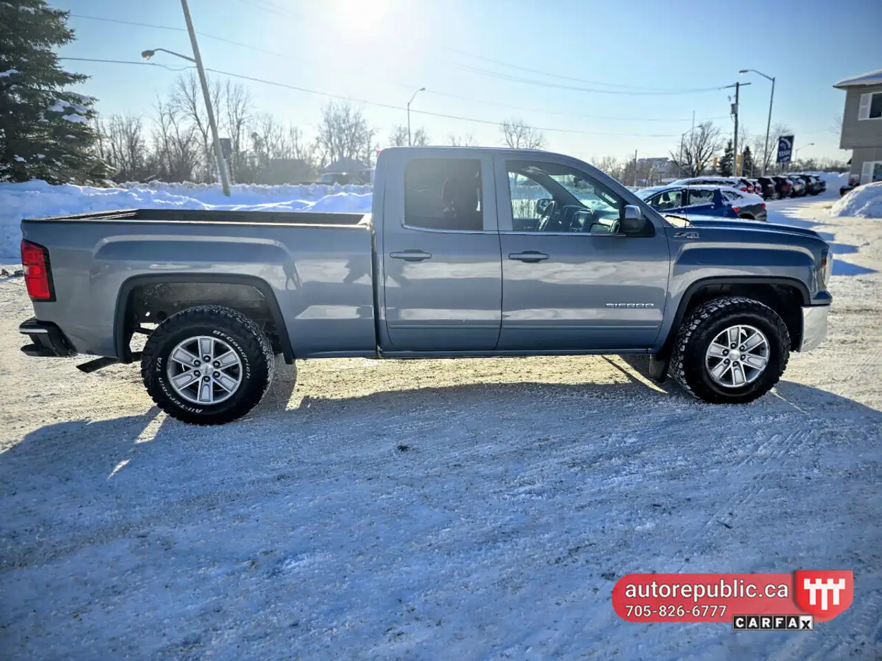 GMC Sierra 1500 photo GMC Sierra 1500