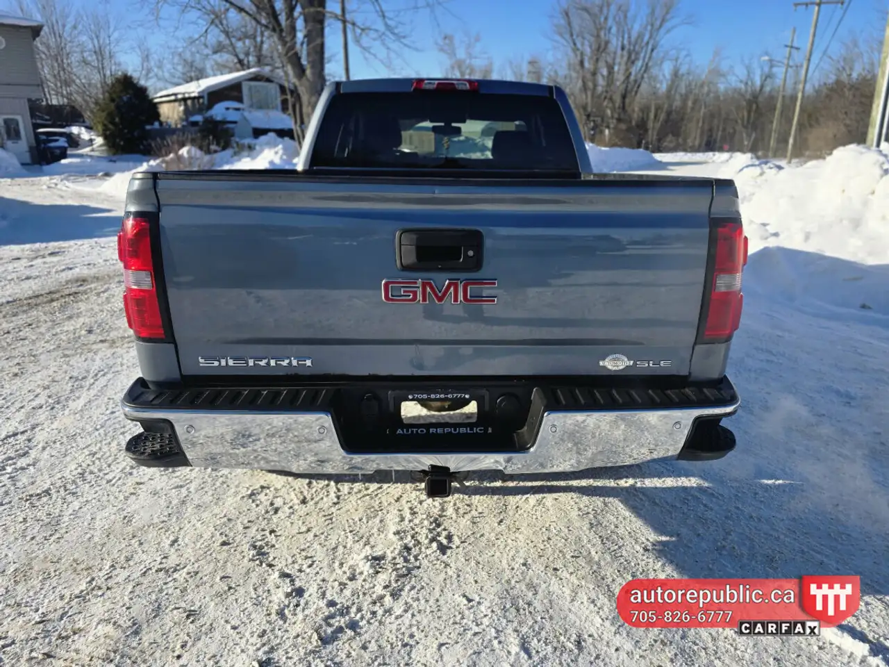 GMC Sierra 1500 photo GMC Sierra 1500