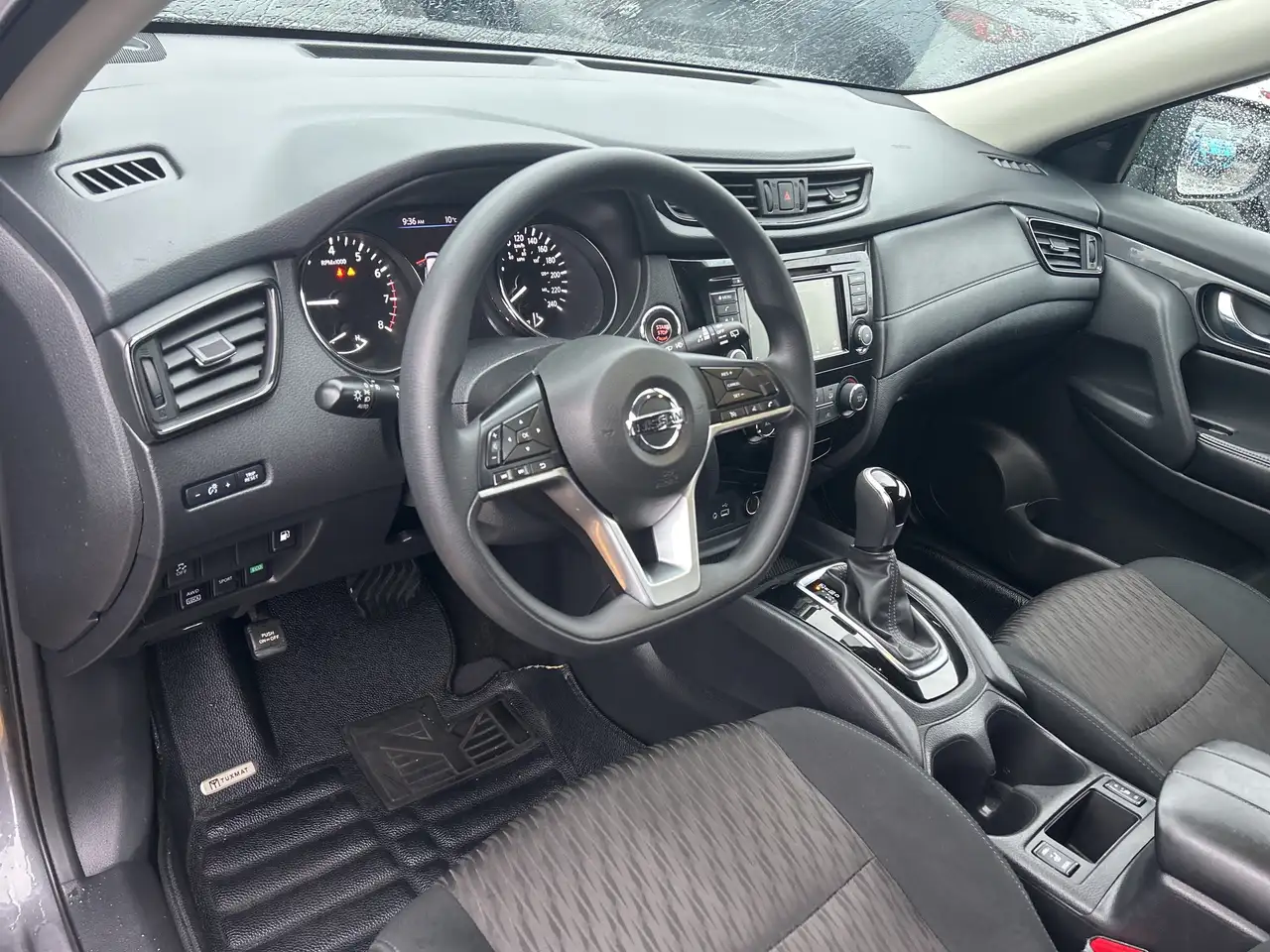 Nissan Rogue photo Nissan Rogue