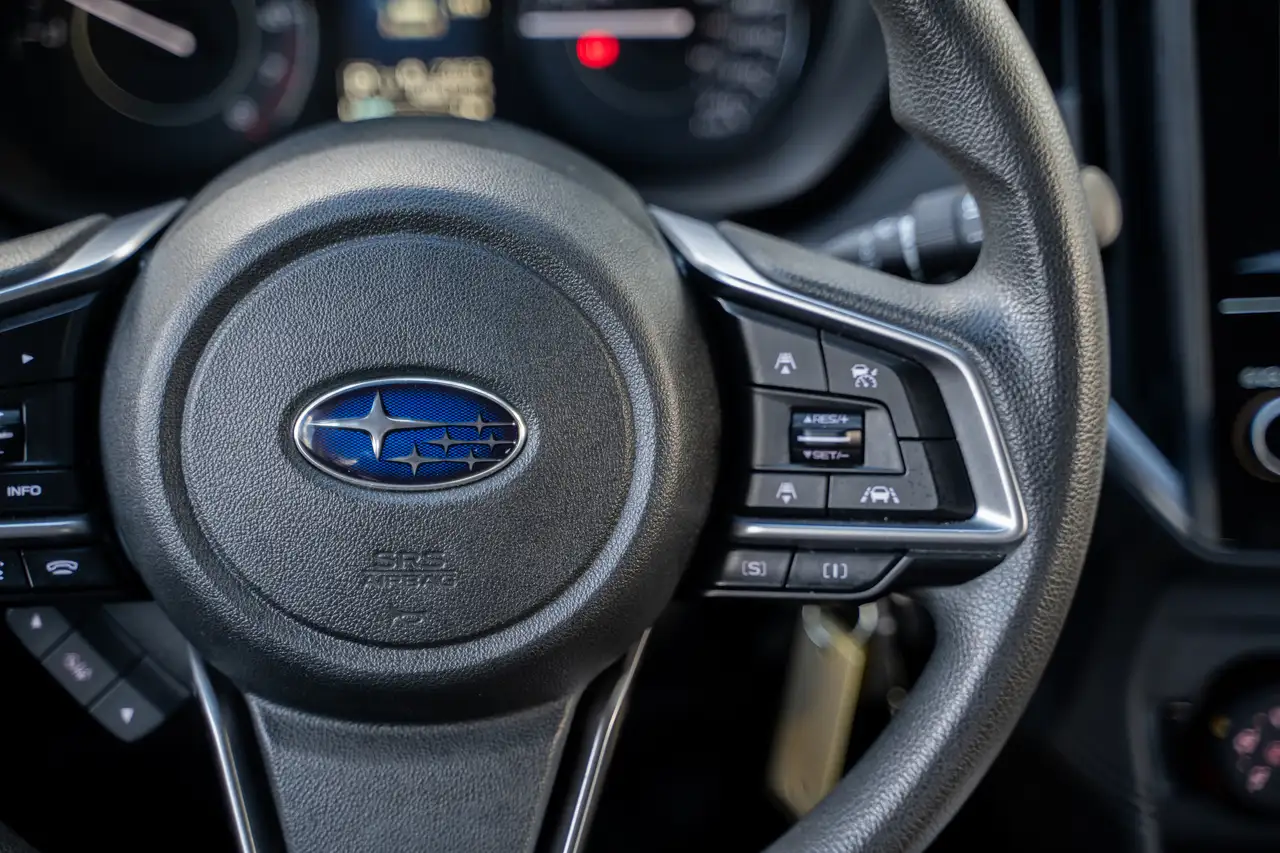 Subaru Impreza снимка Subaru Impreza