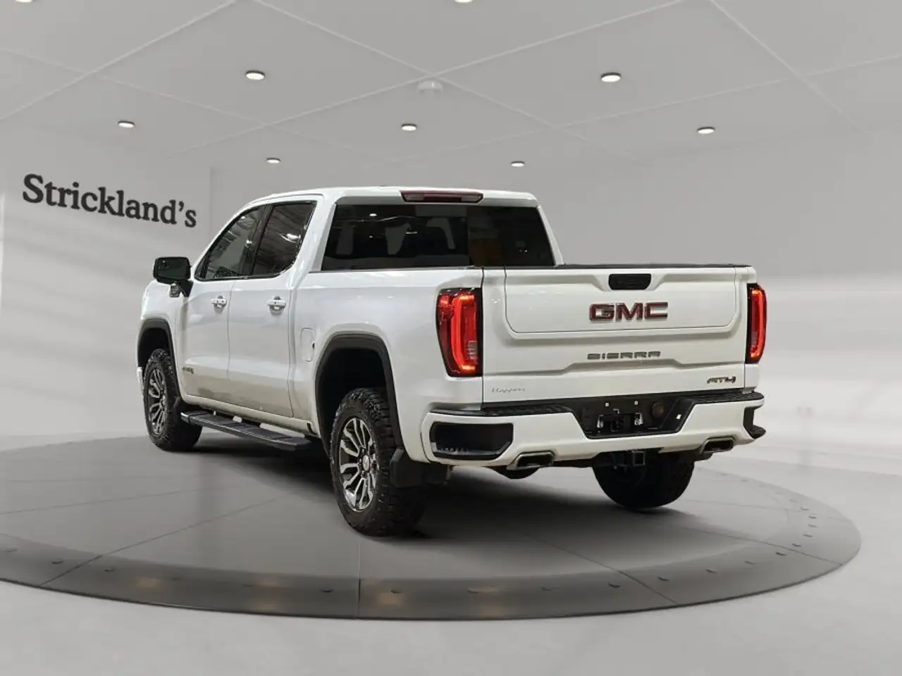 GMC Sierra 1500 photo GMC Sierra 1500