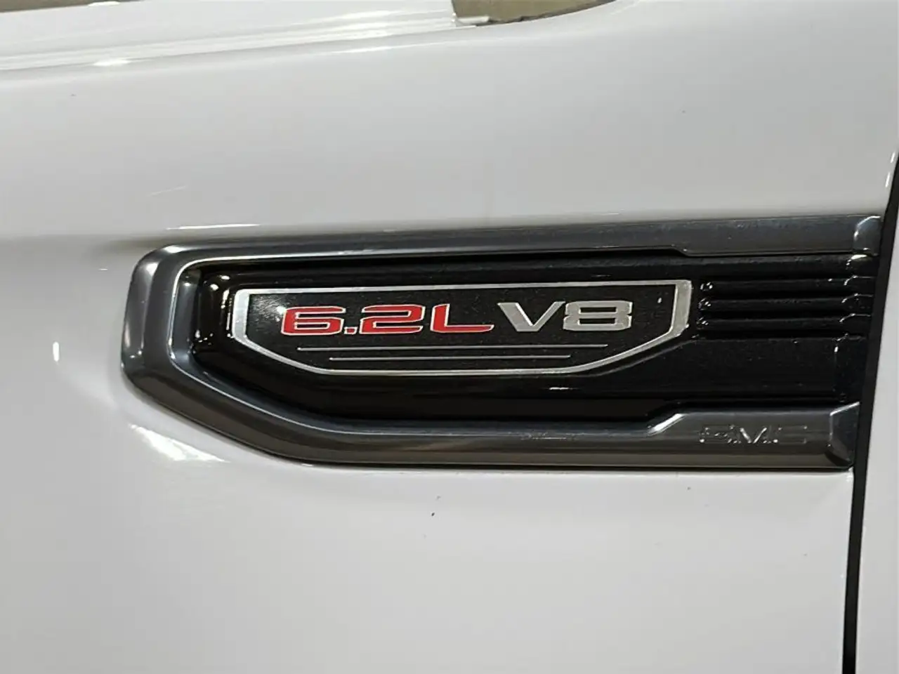 GMC Sierra 1500 photo GMC Sierra 1500