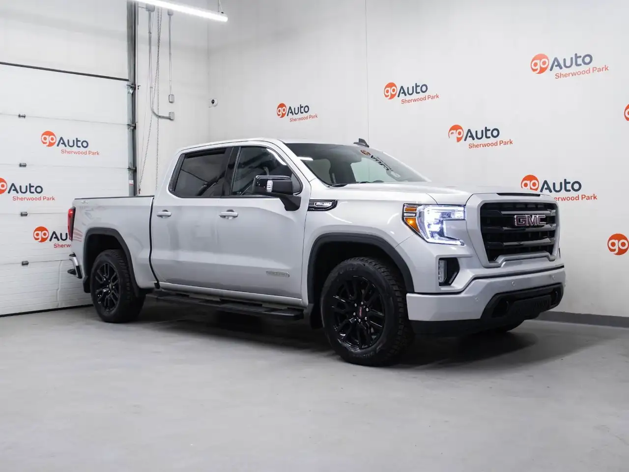 GMC Sierra 1500 photo GMC Sierra 1500