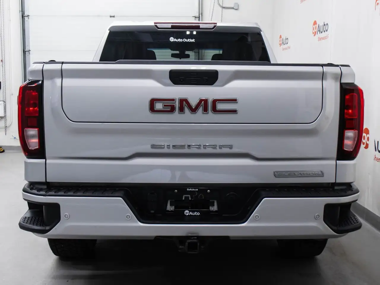 GMC Sierra 1500 photo GMC Sierra 1500