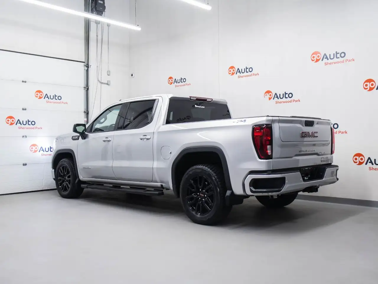 GMC Sierra 1500 photo GMC Sierra 1500