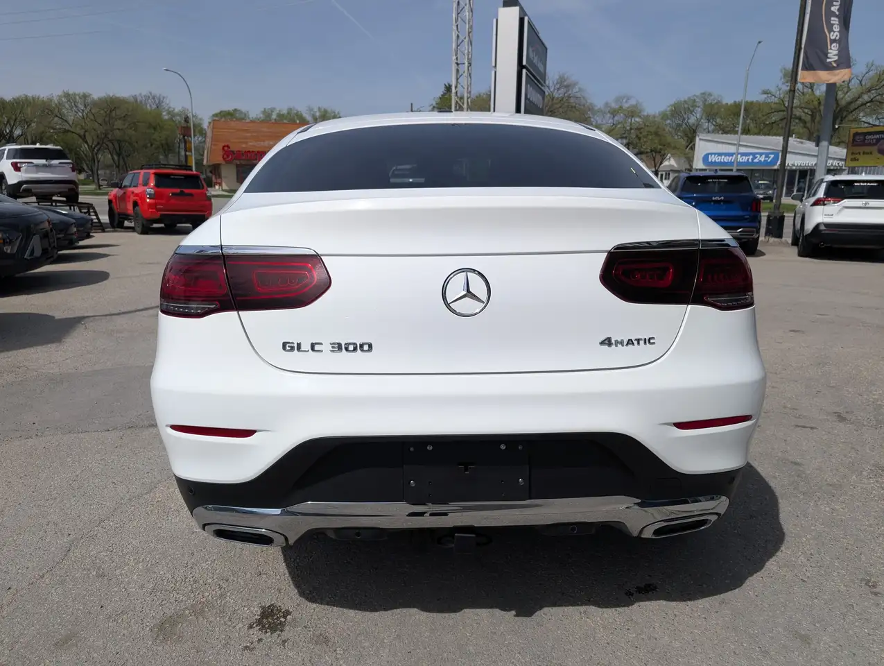 Mercedes-Benz GLC снимка Mercedes-Benz GLC