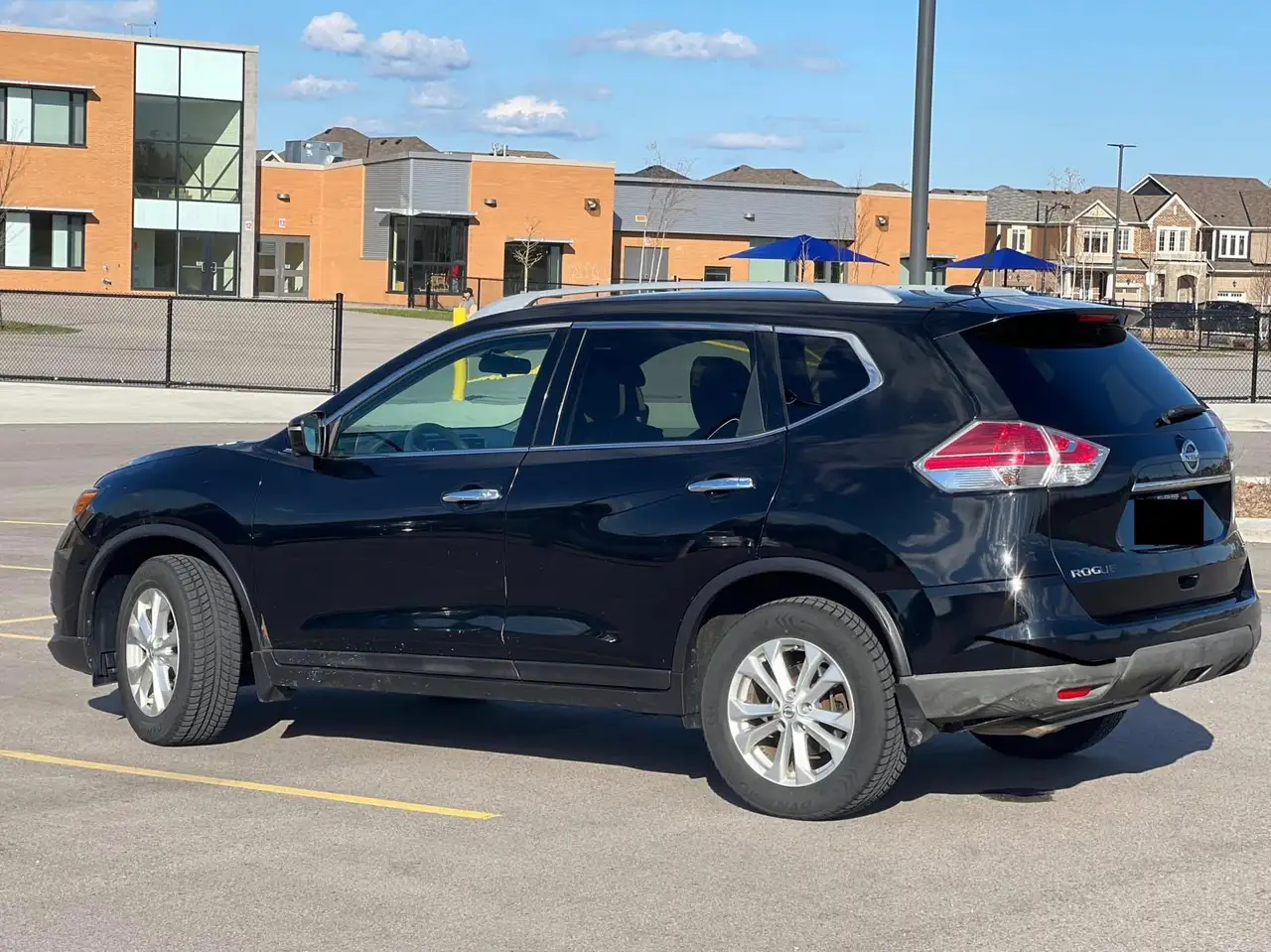 Nissan Rogue fotografie Nissan Rogue