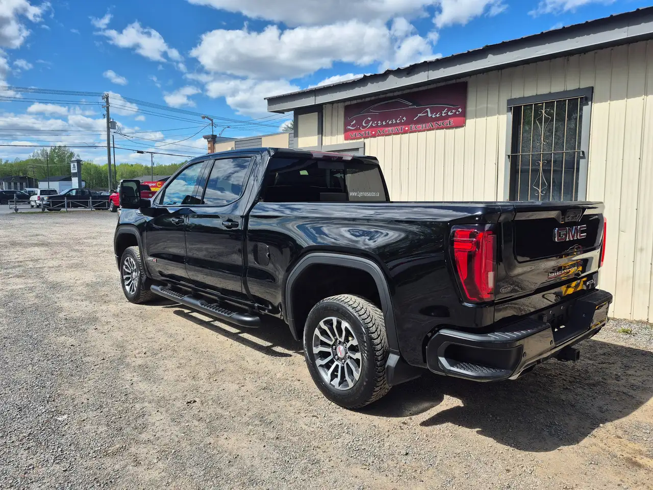 GMC Sierra 1500 photo GMC Sierra 1500