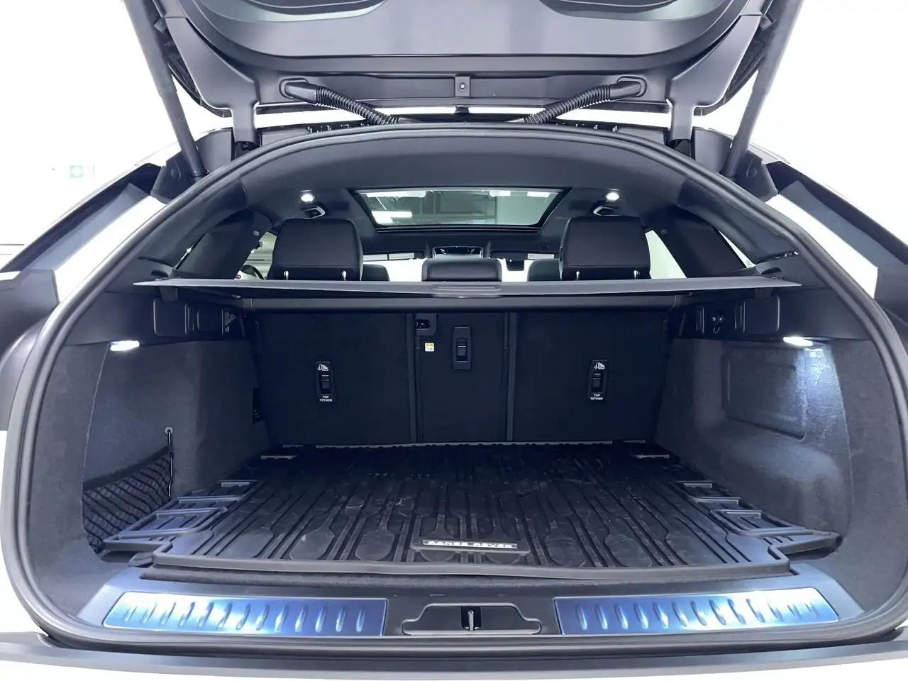Land Rover Range Rover Velar fotografie Land Rover Range Rover Velar