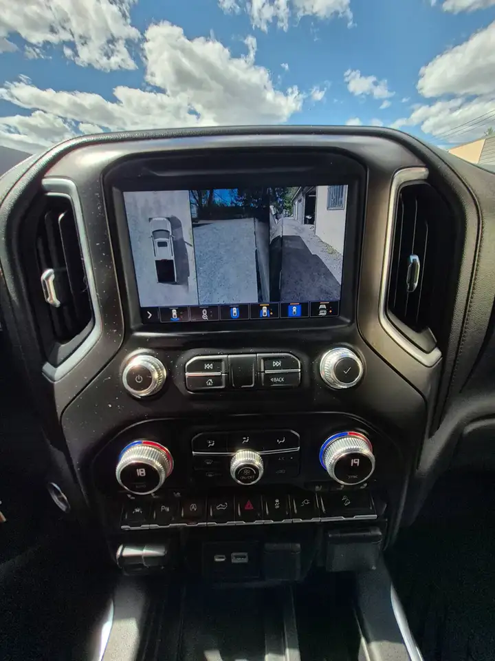 GMC Sierra 1500 photo GMC Sierra 1500