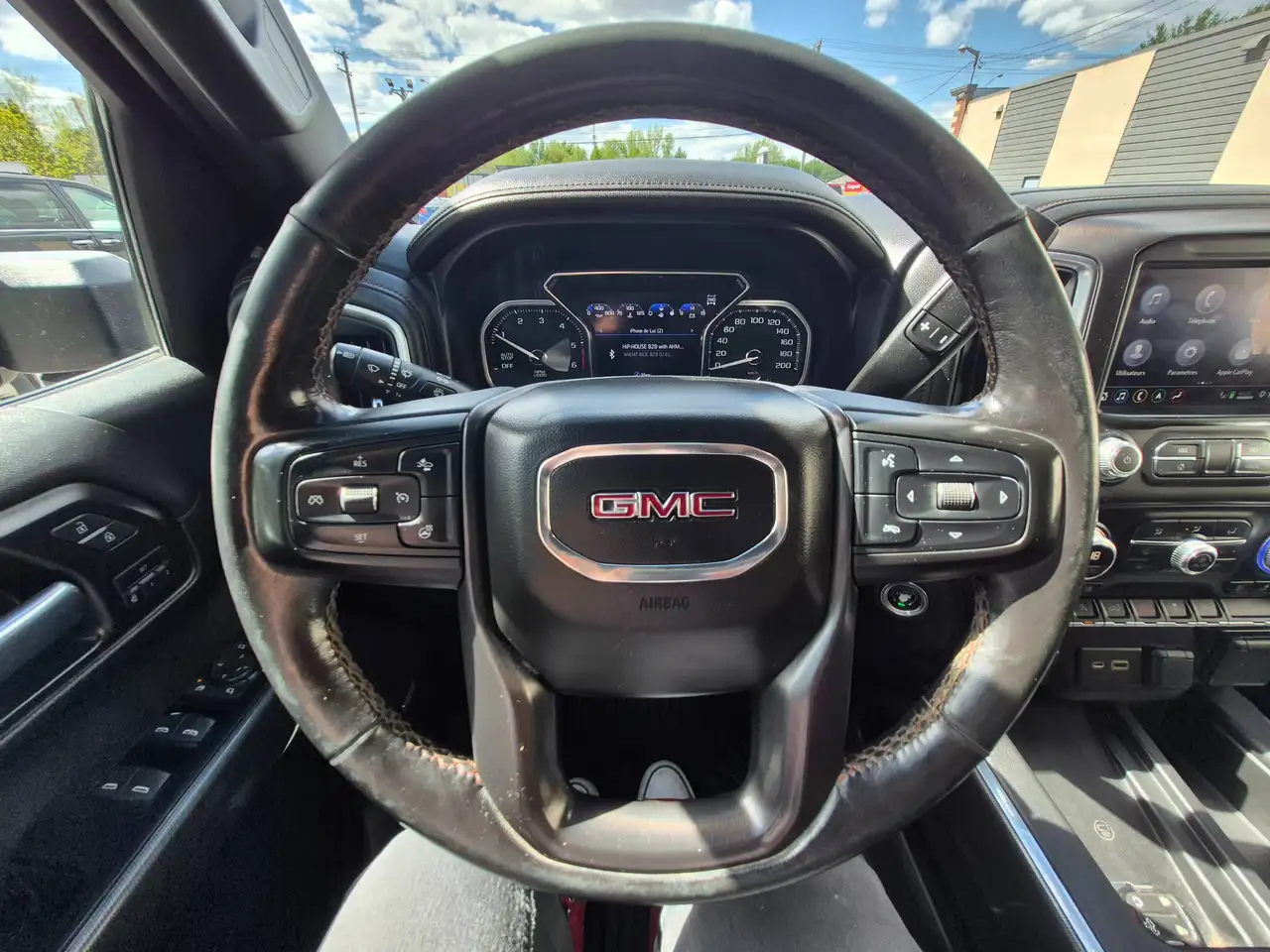 GMC Sierra 1500 photo GMC Sierra 1500