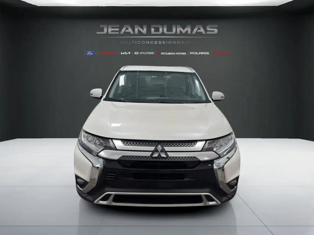 Mitsubishi Outlander photo Mitsubishi Outlander