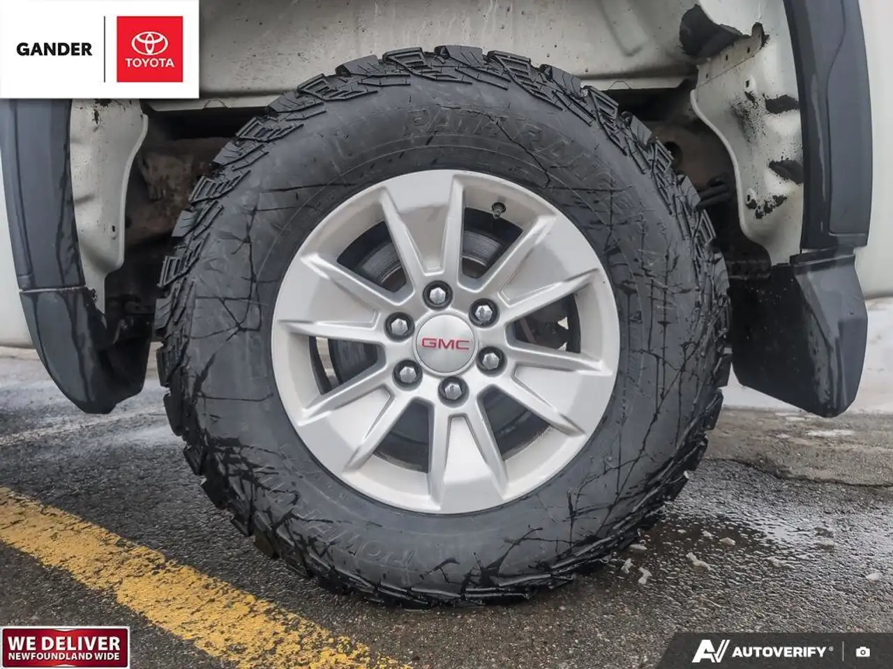 GMC Sierra 1500 снимка GMC Sierra 1500