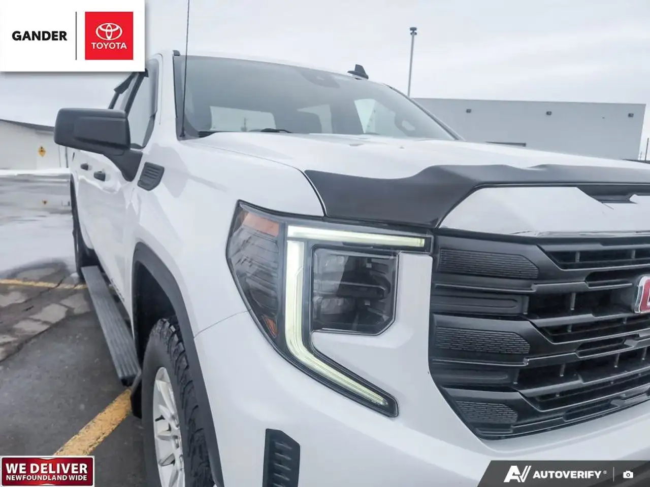 GMC Sierra 1500 снимка GMC Sierra 1500