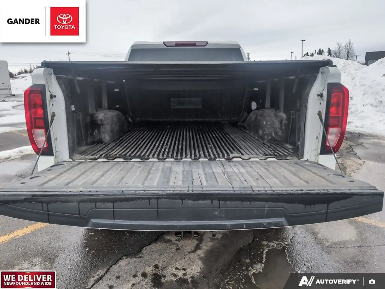 GMC Sierra 1500 снимка GMC Sierra 1500