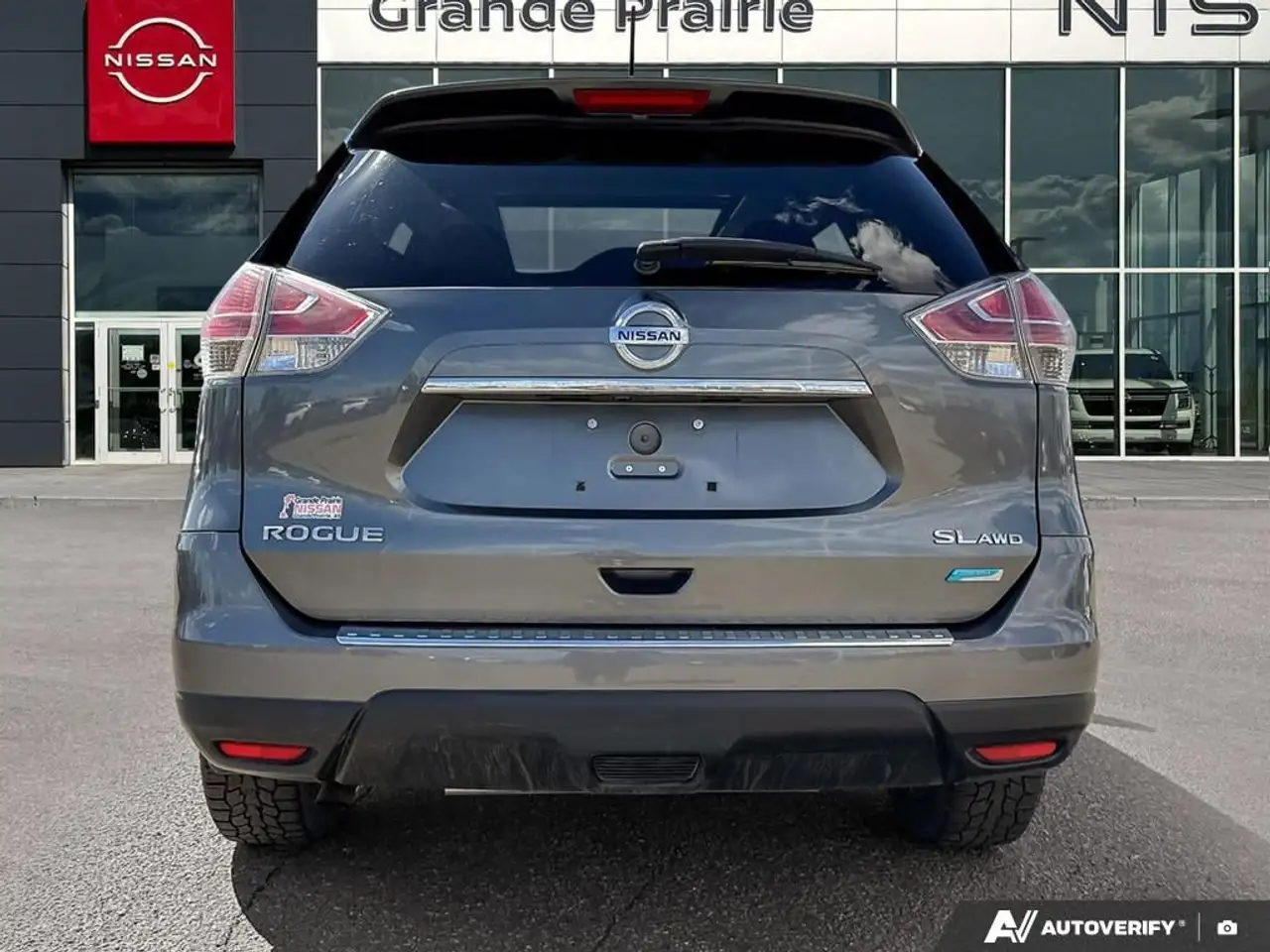 Nissan Rogue photo Nissan Rogue