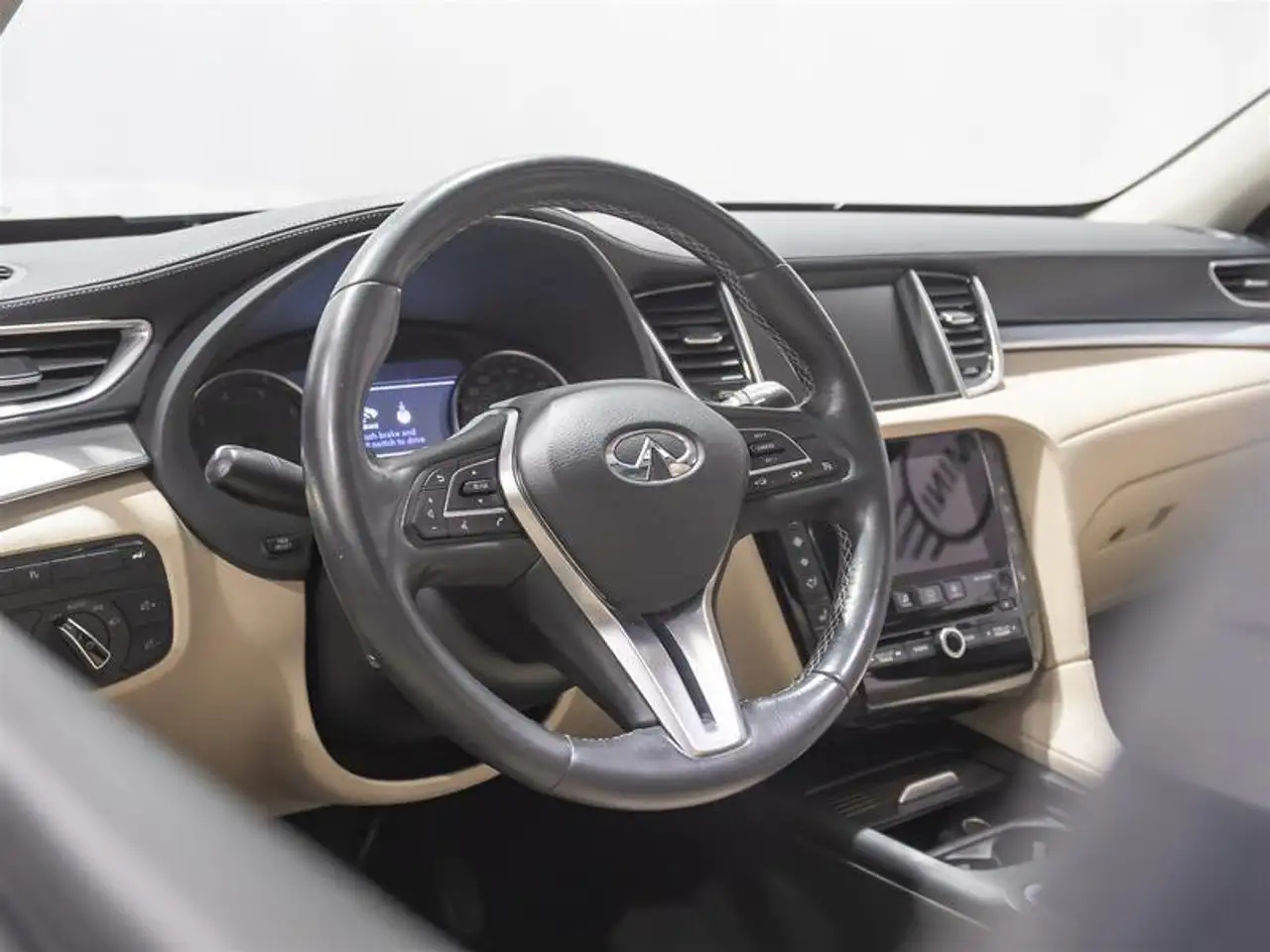 Infiniti QX50 fotografie Infiniti QX50