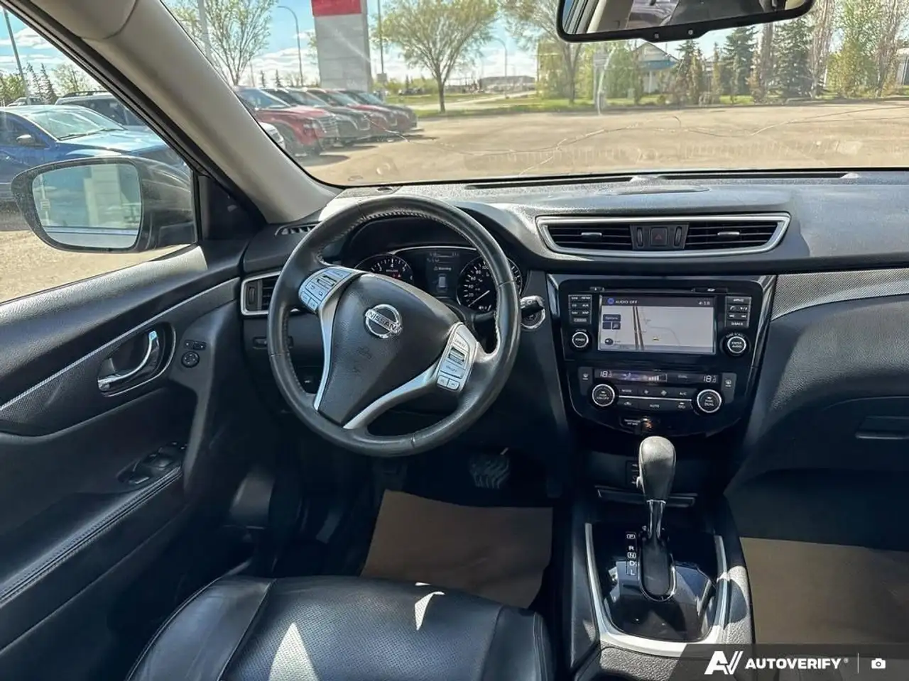 Nissan Rogue photo Nissan Rogue