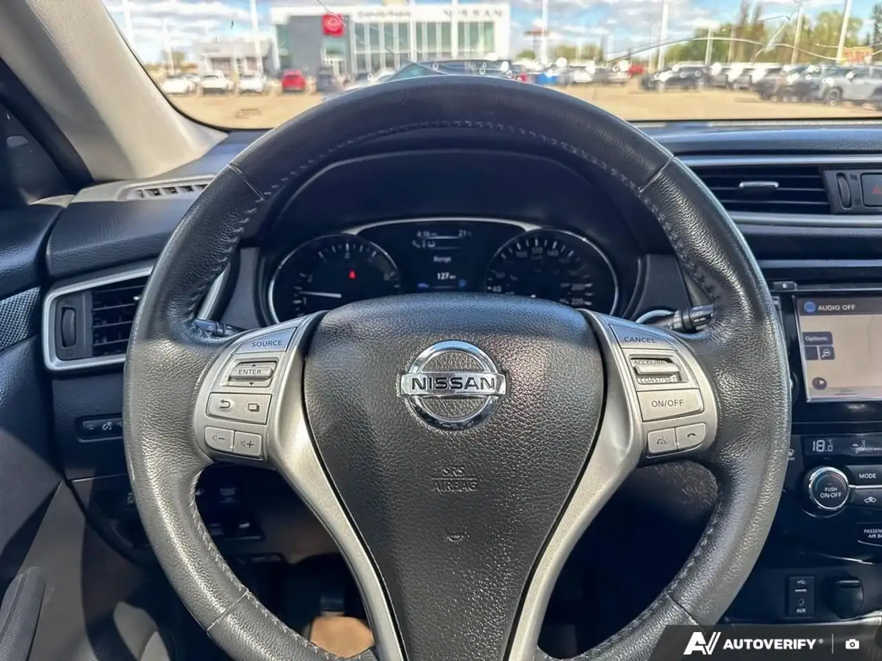 Nissan Rogue photo Nissan Rogue
