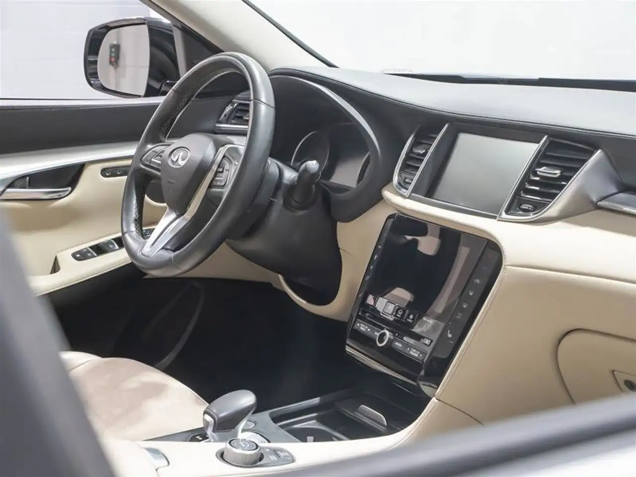 Infiniti QX50 fotografie Infiniti QX50