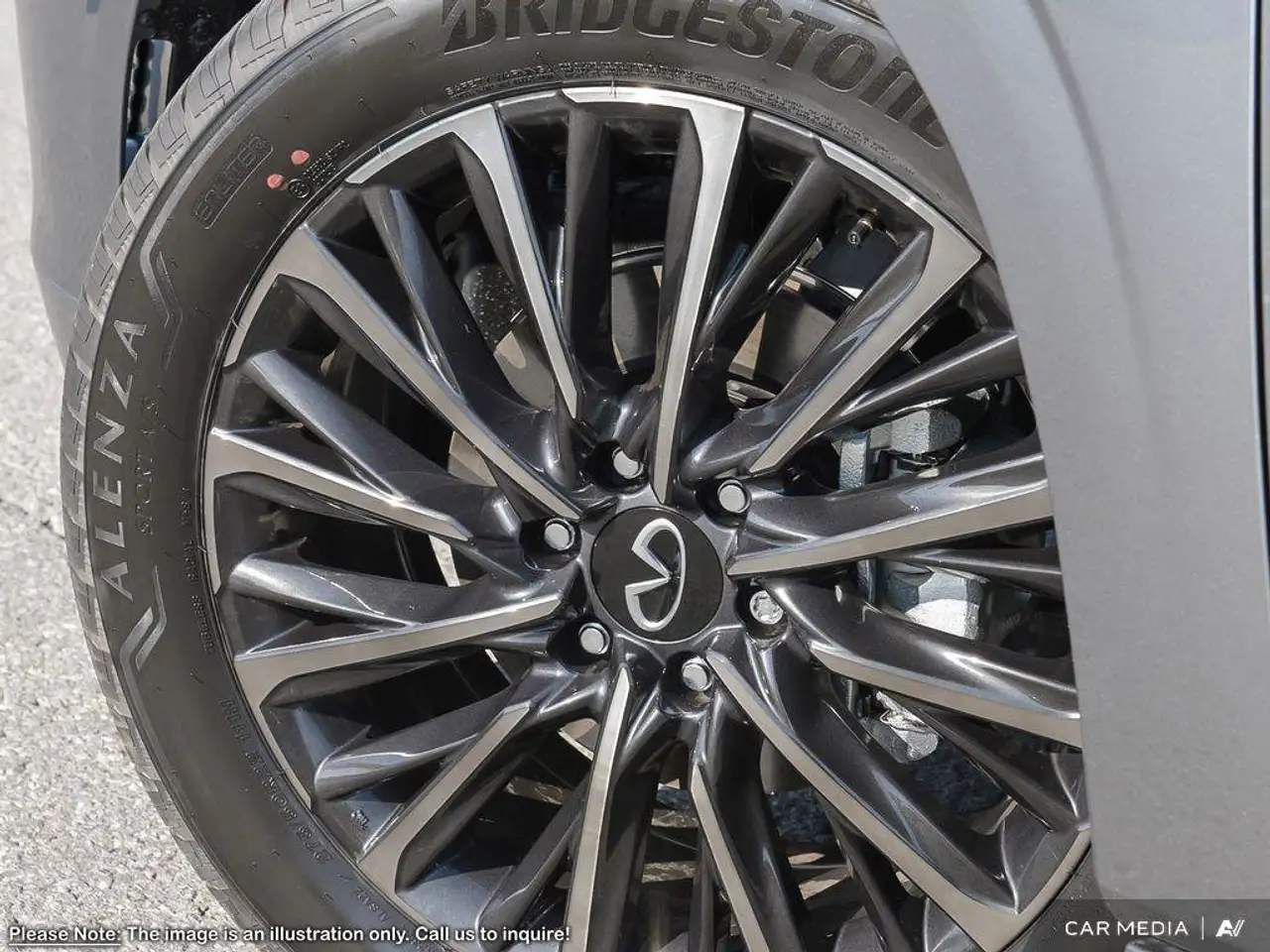 Infiniti QX80 снимка Infiniti QX80