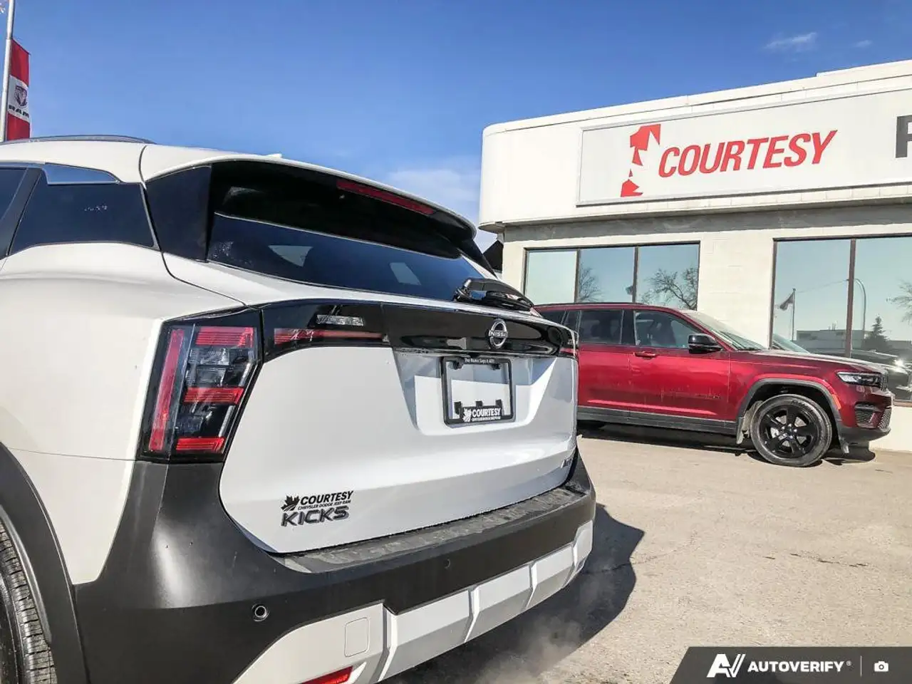 Nissan Kicks снимка Nissan Kicks