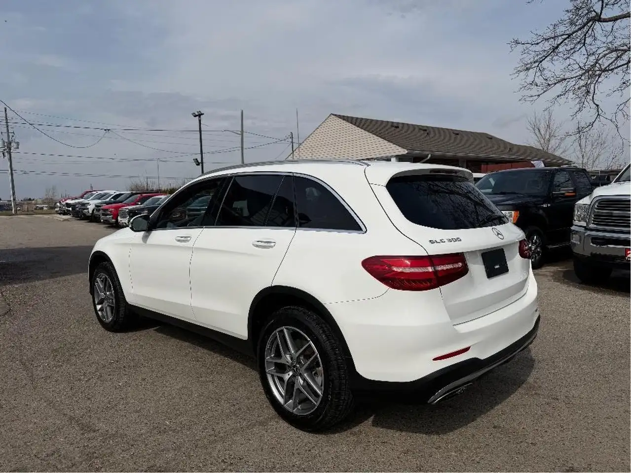 Mercedes-Benz GLC снимка Mercedes-Benz GLC