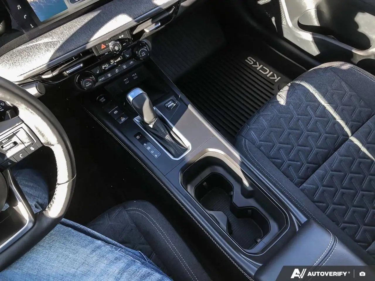 Nissan Kicks снимка Nissan Kicks