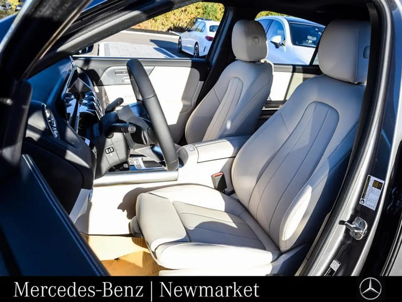 Mercedes-Benz GLA снимка Mercedes-Benz GLA
