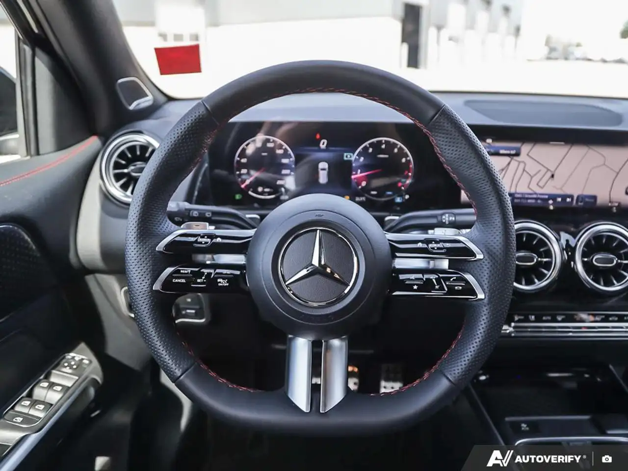 Mercedes-Benz GLB fotografie Mercedes-Benz GLB