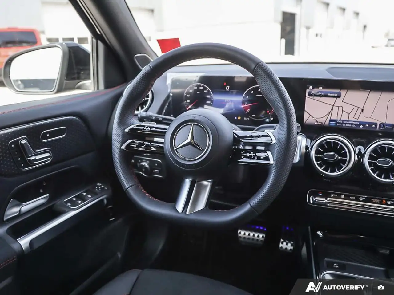 Mercedes-Benz GLB fotografie Mercedes-Benz GLB