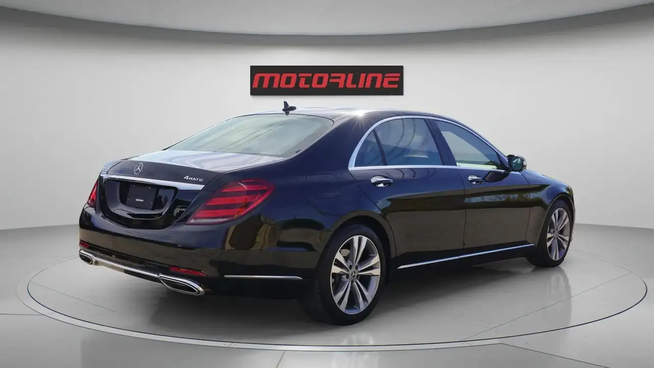 Mercedes-Benz S-Class снимка Mercedes-Benz S-Class