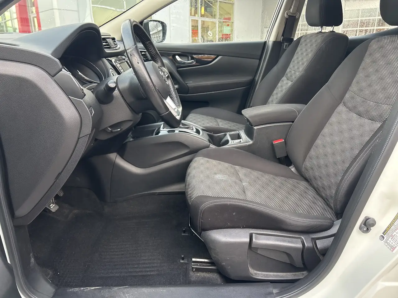 Nissan Qashqai снимка Nissan Qashqai