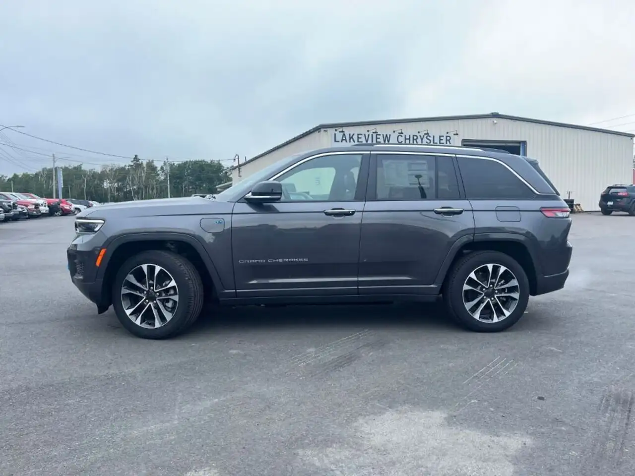 Jeep Grand Cherokee снимка Jeep Grand Cherokee