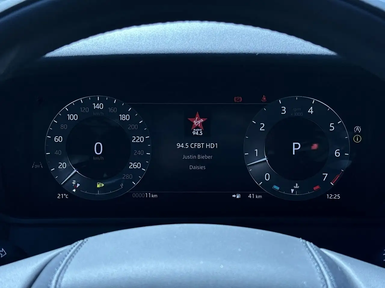 Land Rover Range Rover Velar снимка Land Rover Range Rover Velar