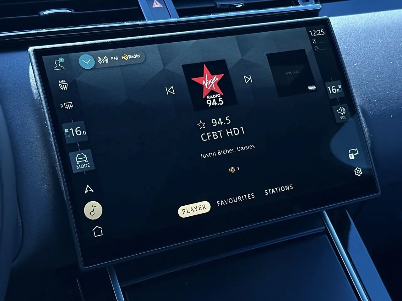 Land Rover Range Rover Velar снимка Land Rover Range Rover Velar