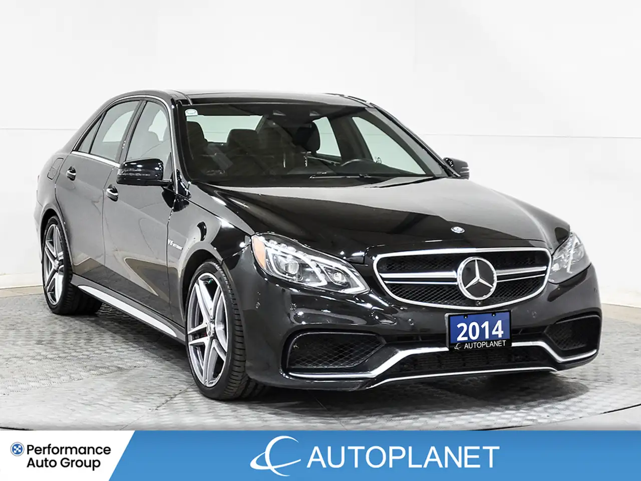 Mercedes-Benz E-Class photo Mercedes-Benz E-Class