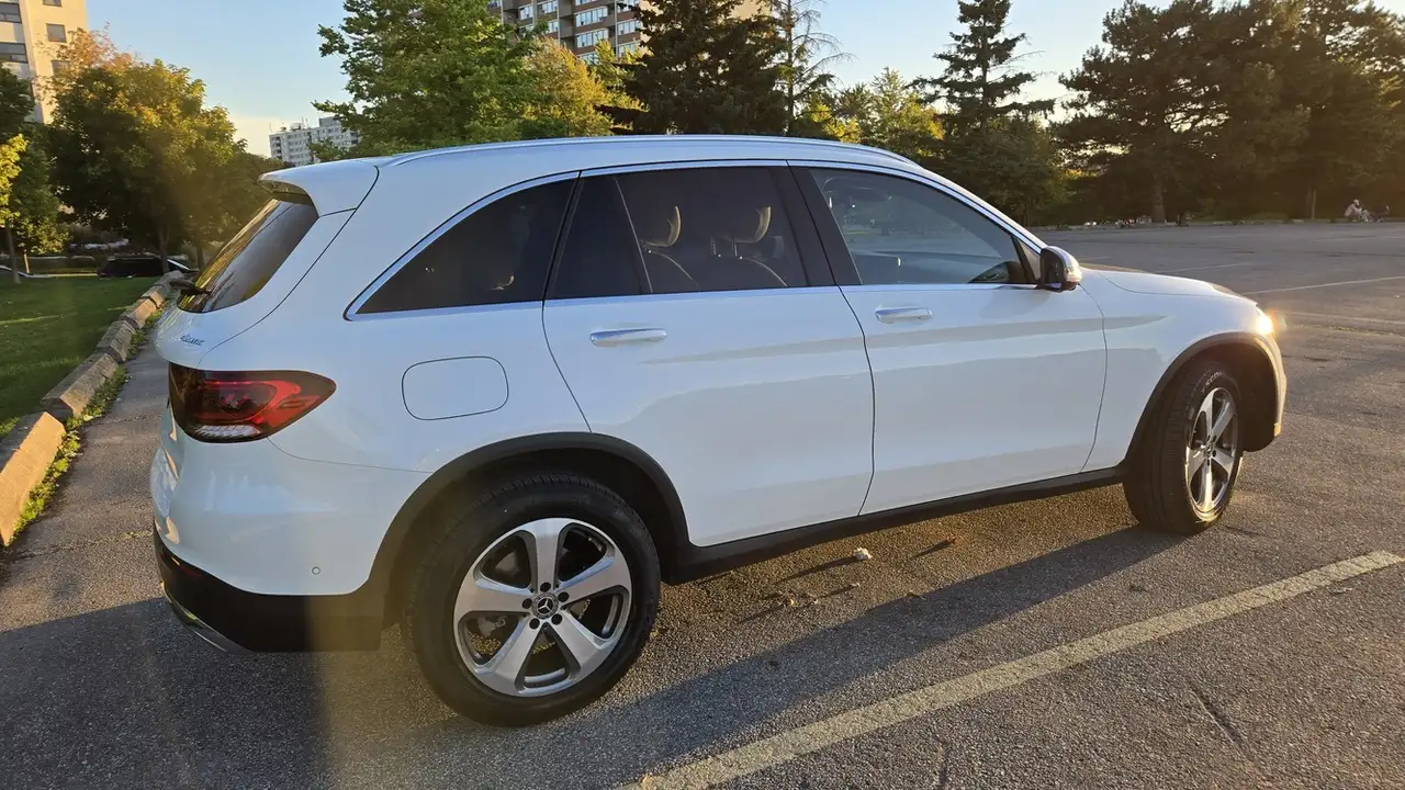 Mercedes-Benz GLC photo Mercedes-Benz GLC