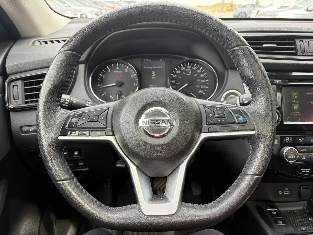 Nissan Rogue photo Nissan Rogue