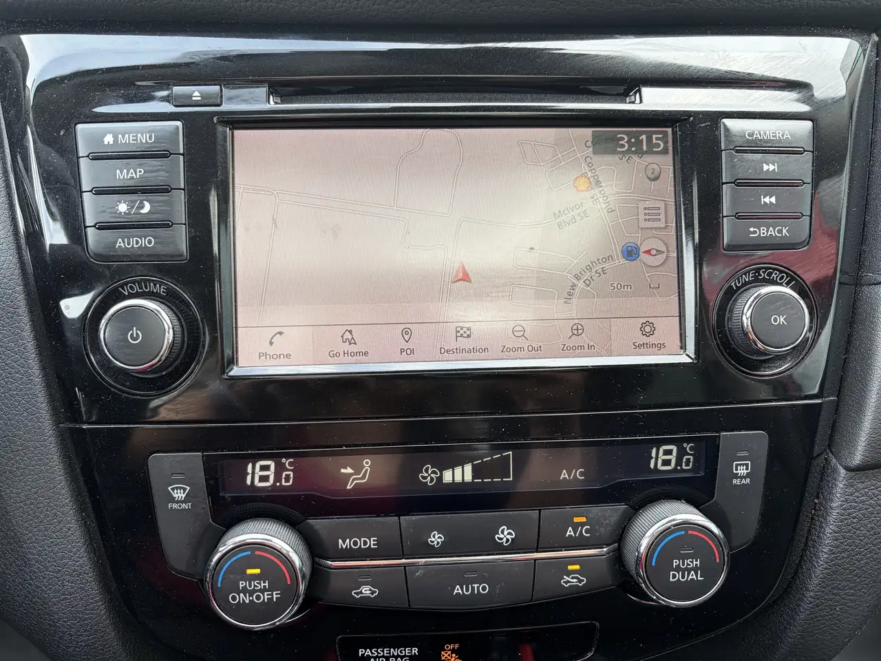Nissan Rogue photo Nissan Rogue
