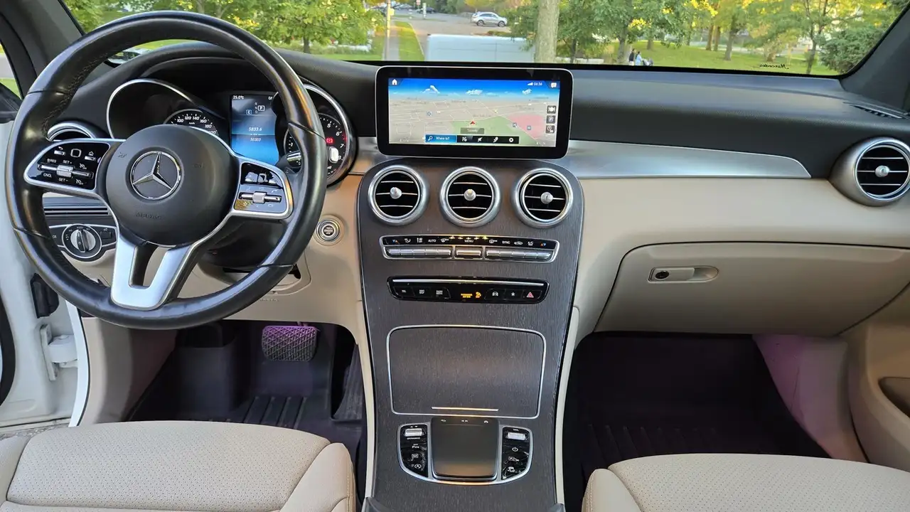 Mercedes-Benz GLC photo Mercedes-Benz GLC