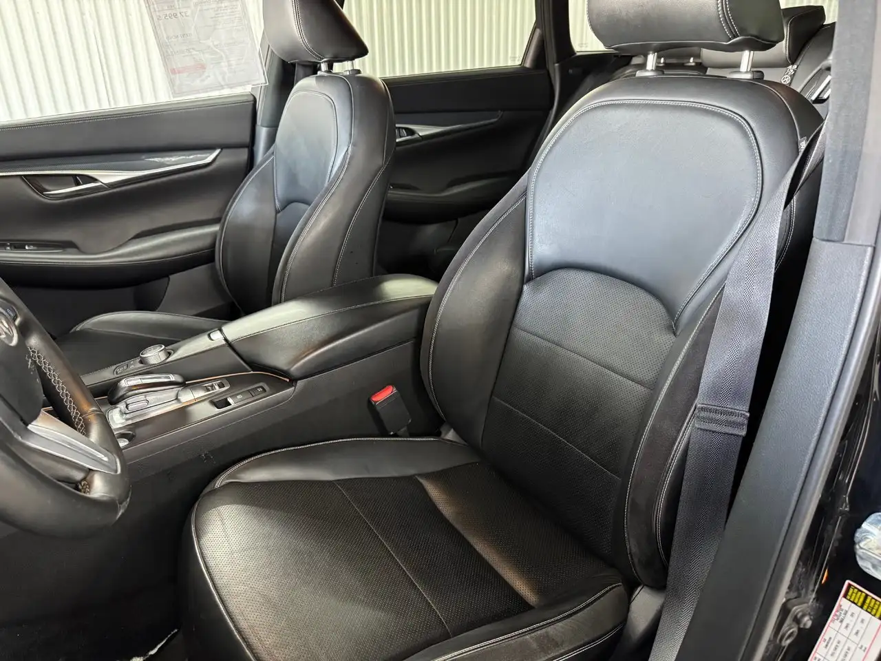 Infiniti QX50 снимка Infiniti QX50