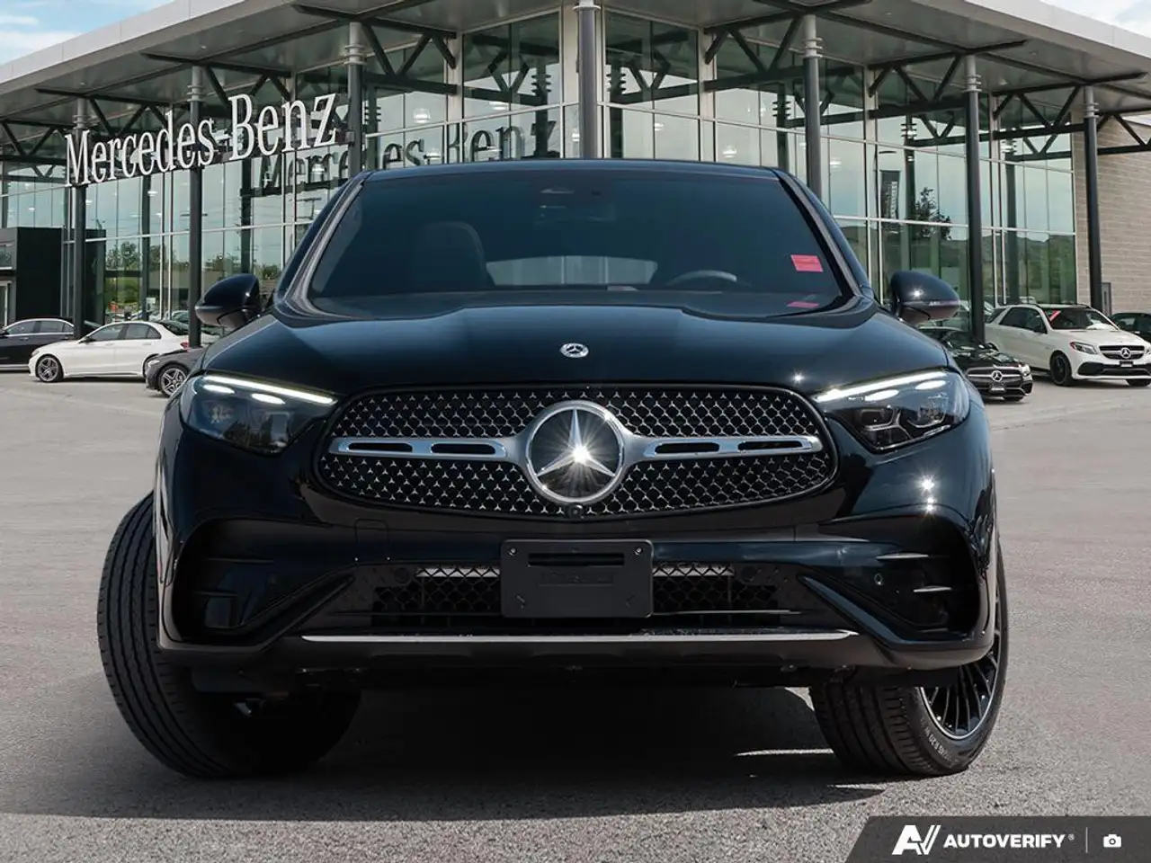 Mercedes-Benz GLC снимка Mercedes-Benz GLC