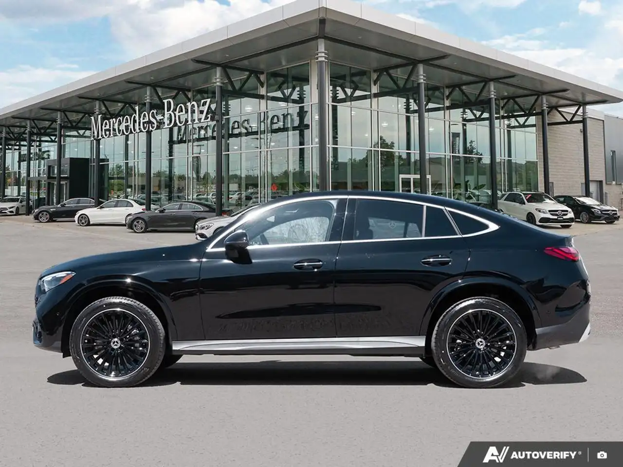 Mercedes-Benz GLC снимка Mercedes-Benz GLC
