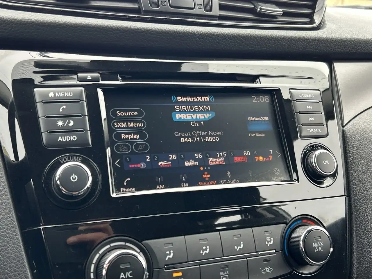 Nissan Qashqai снимка Nissan Qashqai