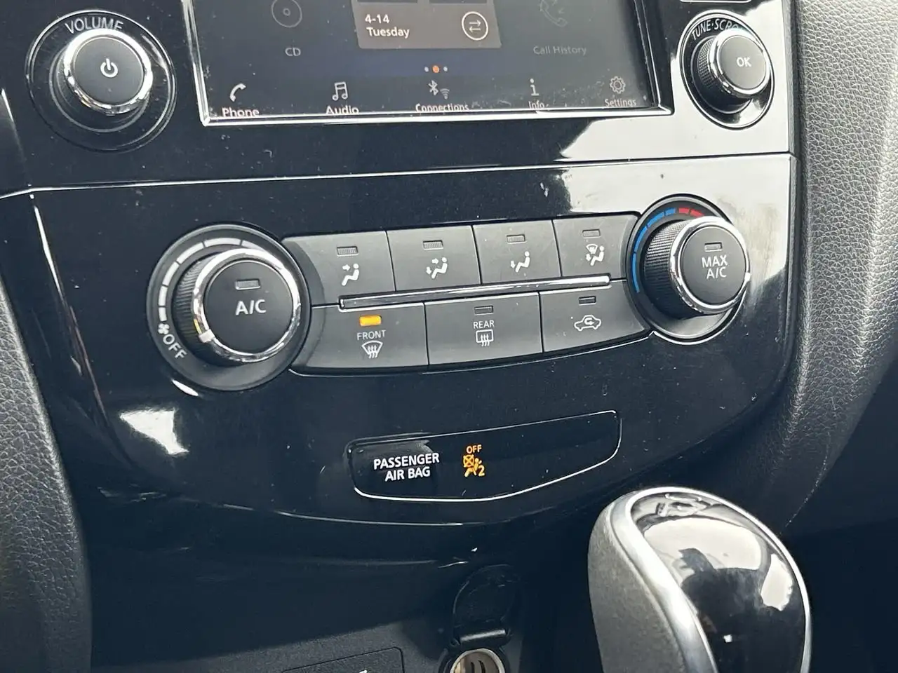 Nissan Qashqai снимка Nissan Qashqai