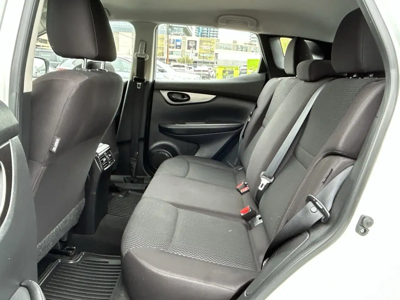 Nissan Qashqai снимка Nissan Qashqai